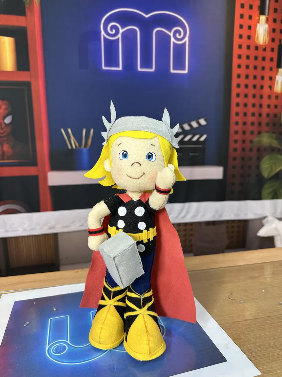 Thor em feltro